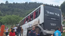 Çanakkale’de zincirleme kaza! 6 ölü