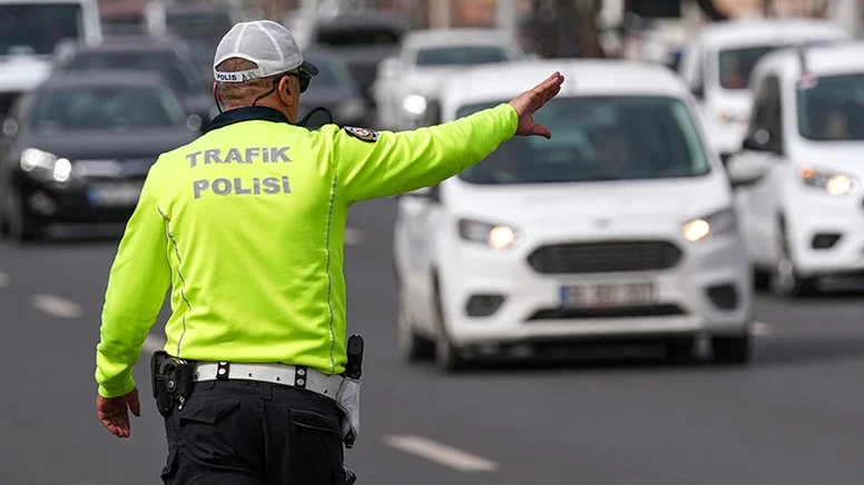 İstanbul’da 4 saatte 1017 gözaltı!