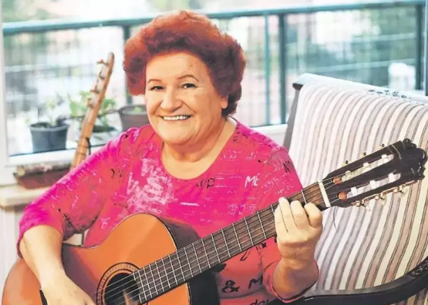Selda Bağcan ile çok özel… “Ajda Pekkan sahneyi bırakmadan ben de bırakmam!”
