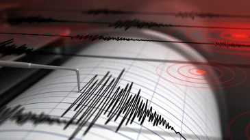Balıkesir’de 6,1 büyüklüğünde deprem!