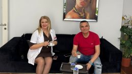 Diş Hekimi Sonay Öztan Gökhan, Organizatör Nedim Delibaş’ı Kliniğinde Ağırladı