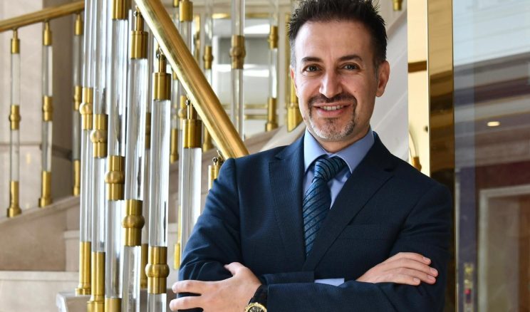“Bilimin Işığında, İnsana Dokunan Cerrahi: Doç. Dr. Çetin Altunal Anlatıyor:”
