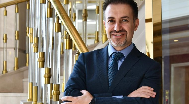 “Bilimin Işığında, İnsana Dokunan Cerrahi: Doç. Dr. Çetin Altunal Anlatıyor:”