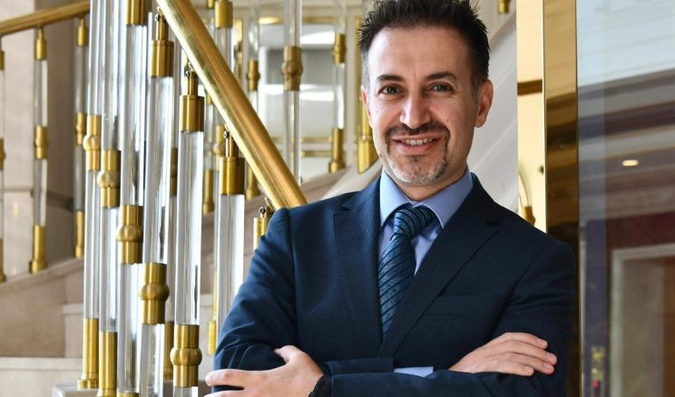 Hayatlara dokunan kariyer: Doç. Dr. Çetin Altunal